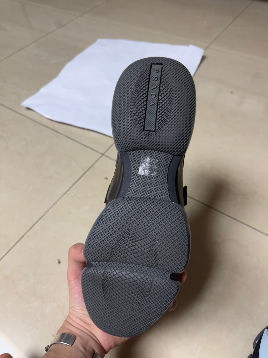 [285] 프라다 클라우드 버스트 스니커즈 검회 상품이미지5