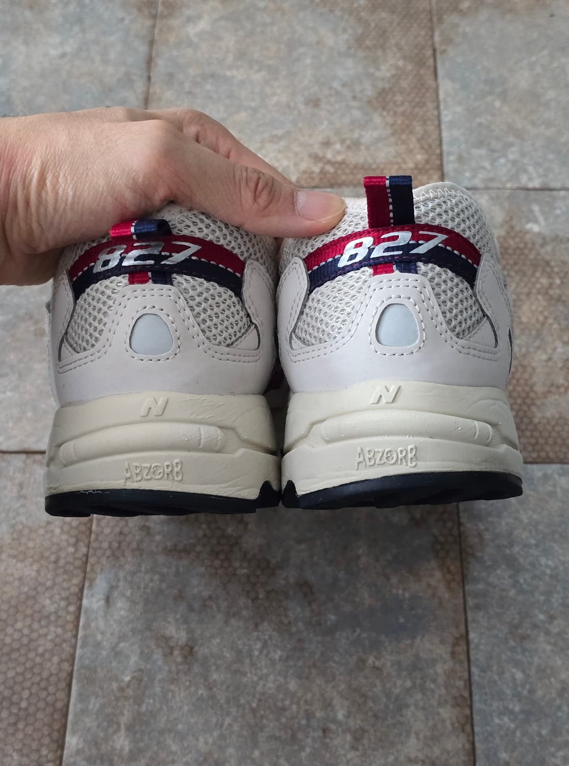 (275)뉴발란스 827 베이지 상품이미지7