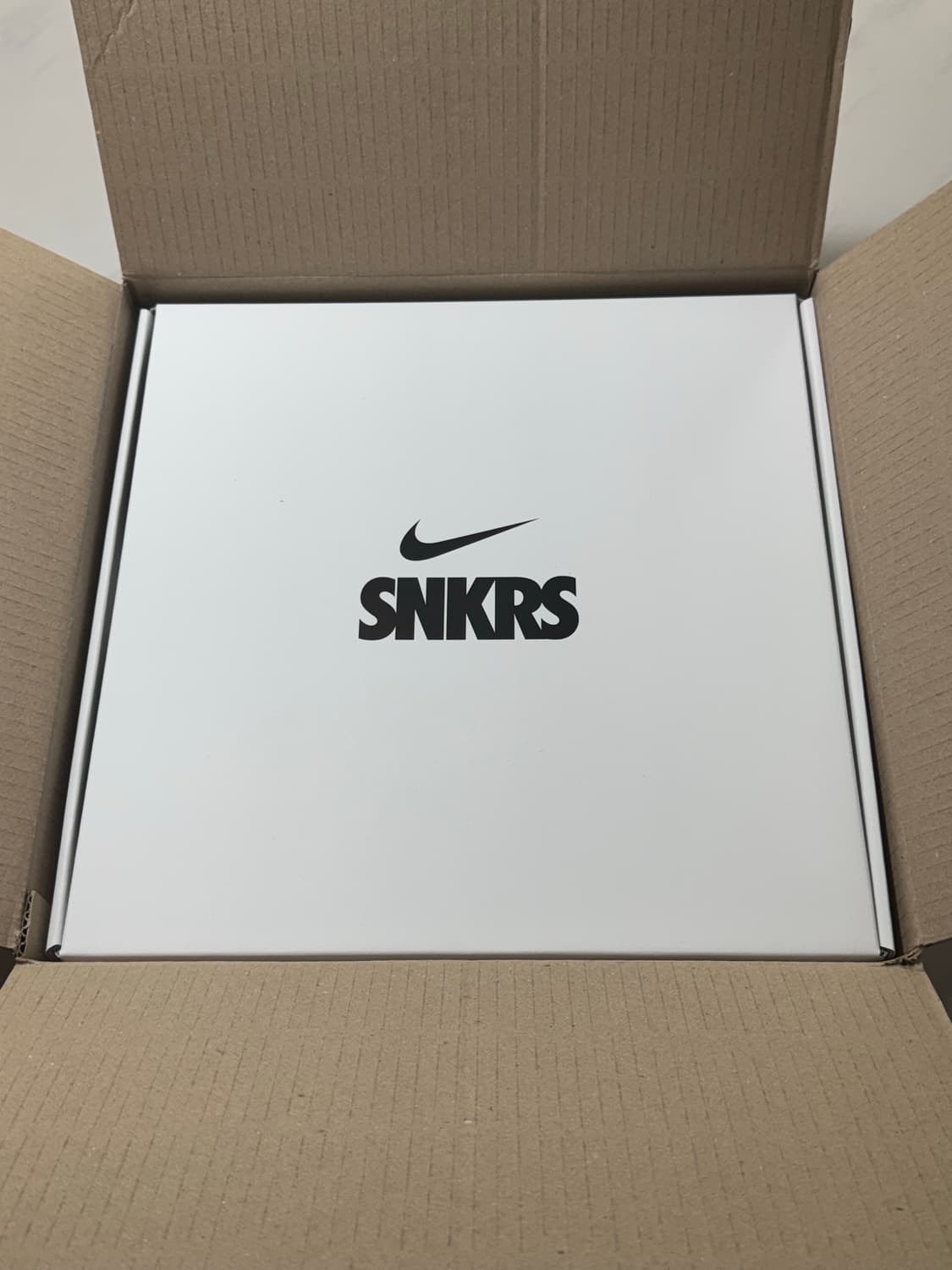 한정판 나이키 SNKRS 시계 상품이미지2