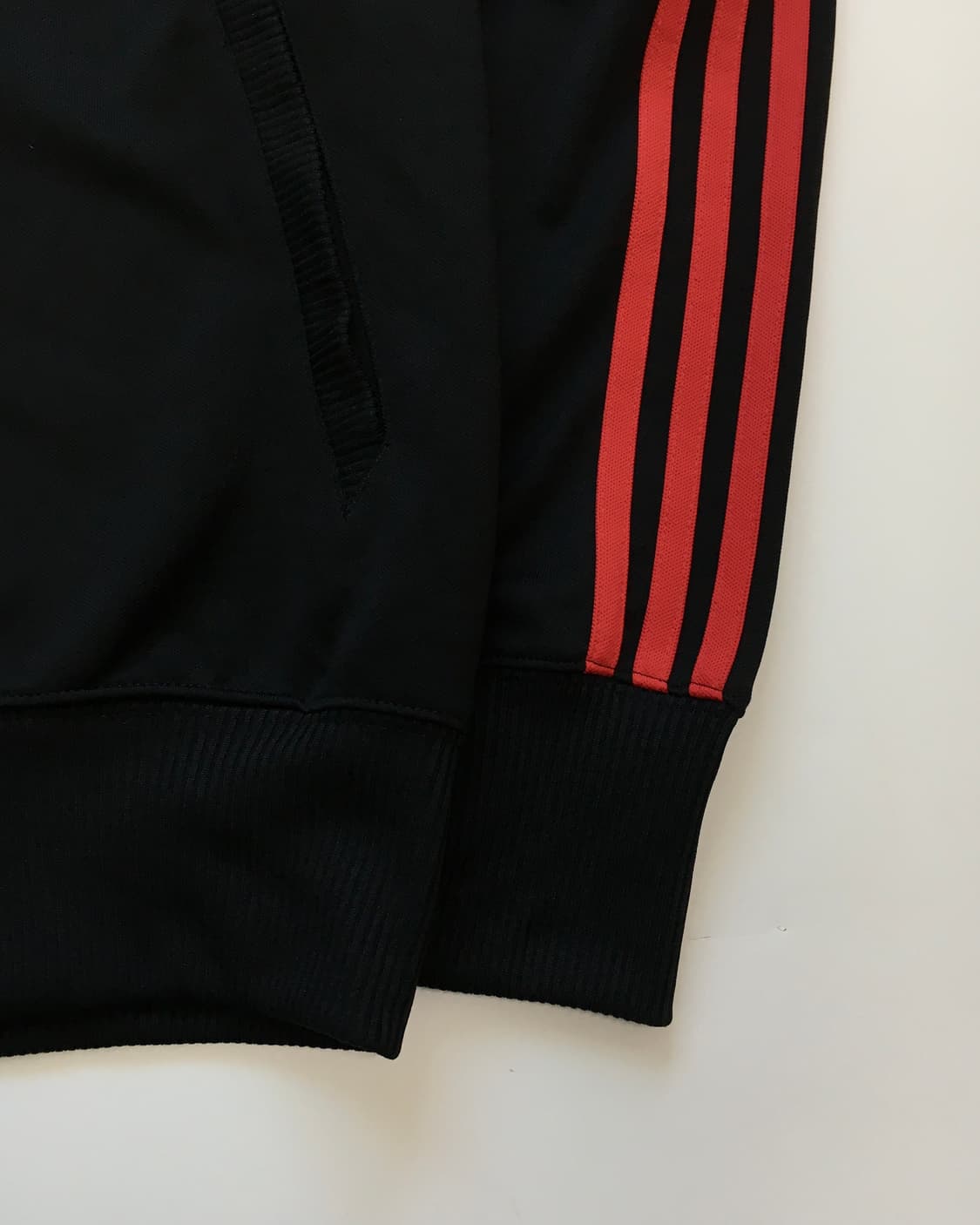 Adidas 아디다스 블랙-레드 AC밀란 트랙탑 상품이미지7
