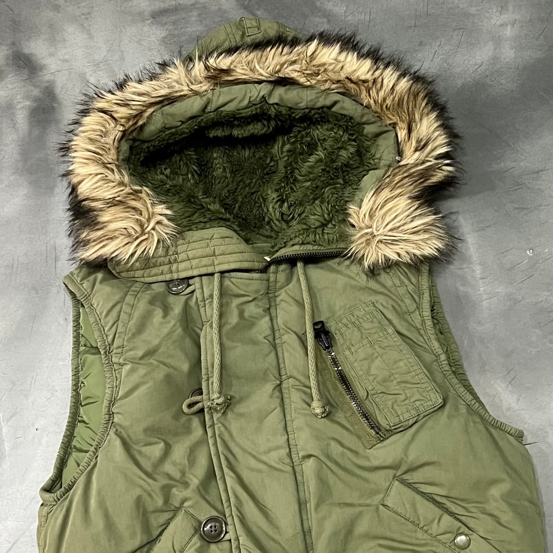  데님앤서플라이 퍼후드 베스트 y14545  상품이미지3