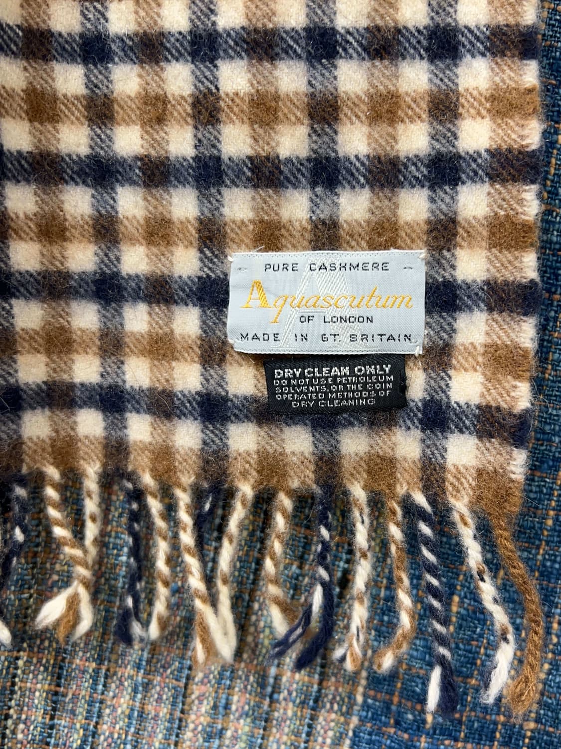 AQUASCUTUM  Check Cashmere Muffler 상품이미지4