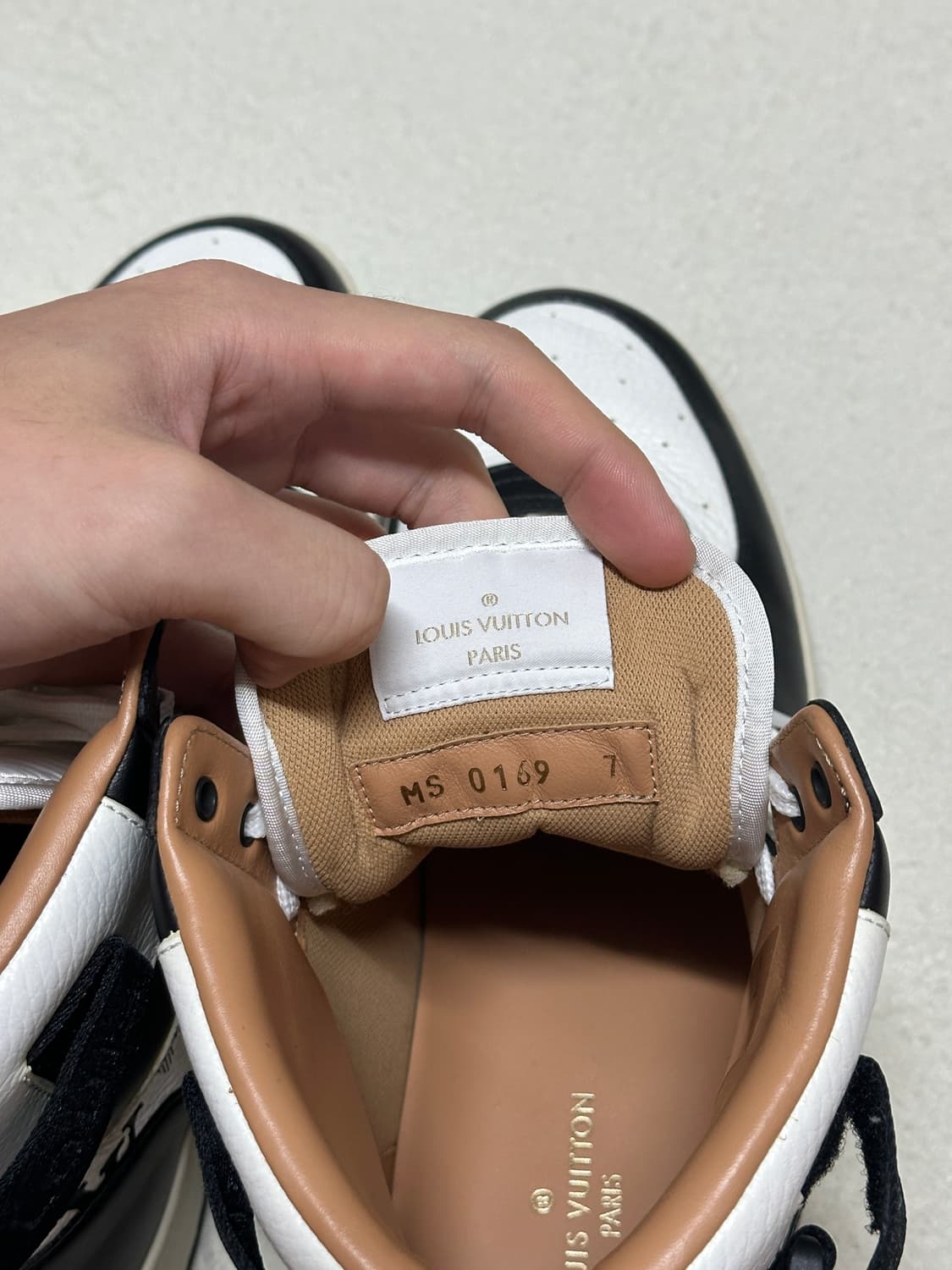 (최상) 루이비통 모노그램 리볼리 하이탑 7 루이비통 하이탑 신발 7 상품이미지7