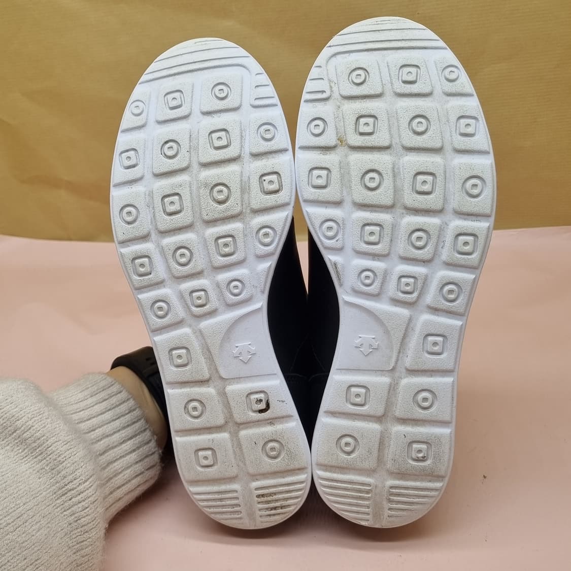 데상트 크론탬포 여성스니커즈235 상품이미지3