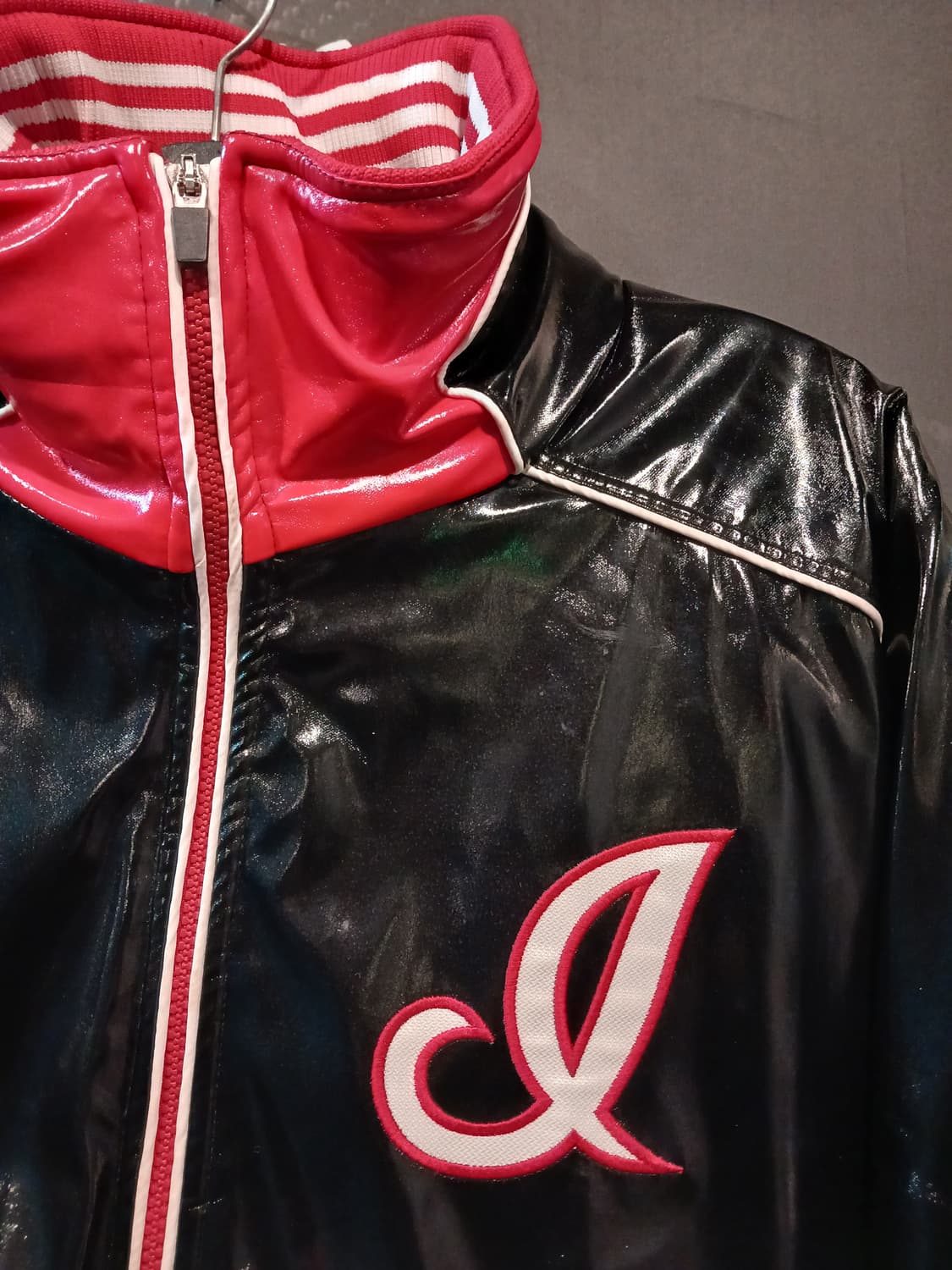 유광 점퍼 상품이미지2