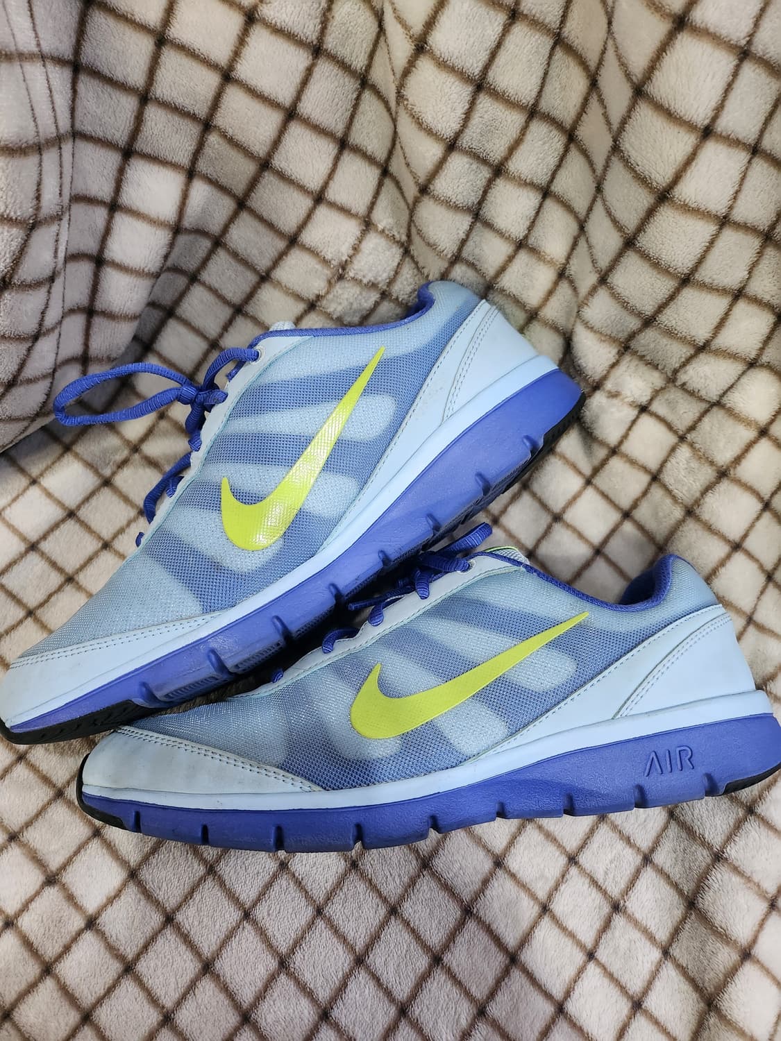 1213) 나이키 NIKE 토탈 코어TR 트레이닝 운동화 상품이미지2