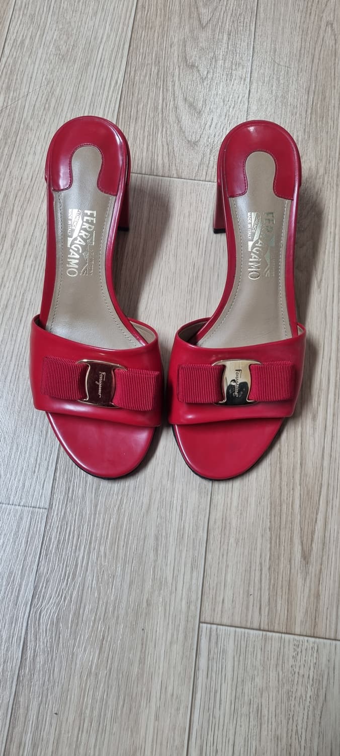 페레가모 샌들 .뮬6D 일괄 판매  상품이미지6