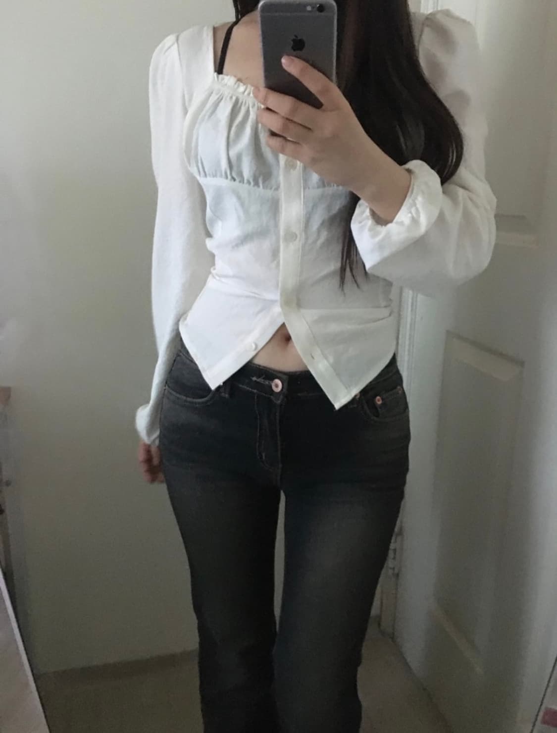 아워캐비넷 루비 블라우스 아이보리 상품이미지1