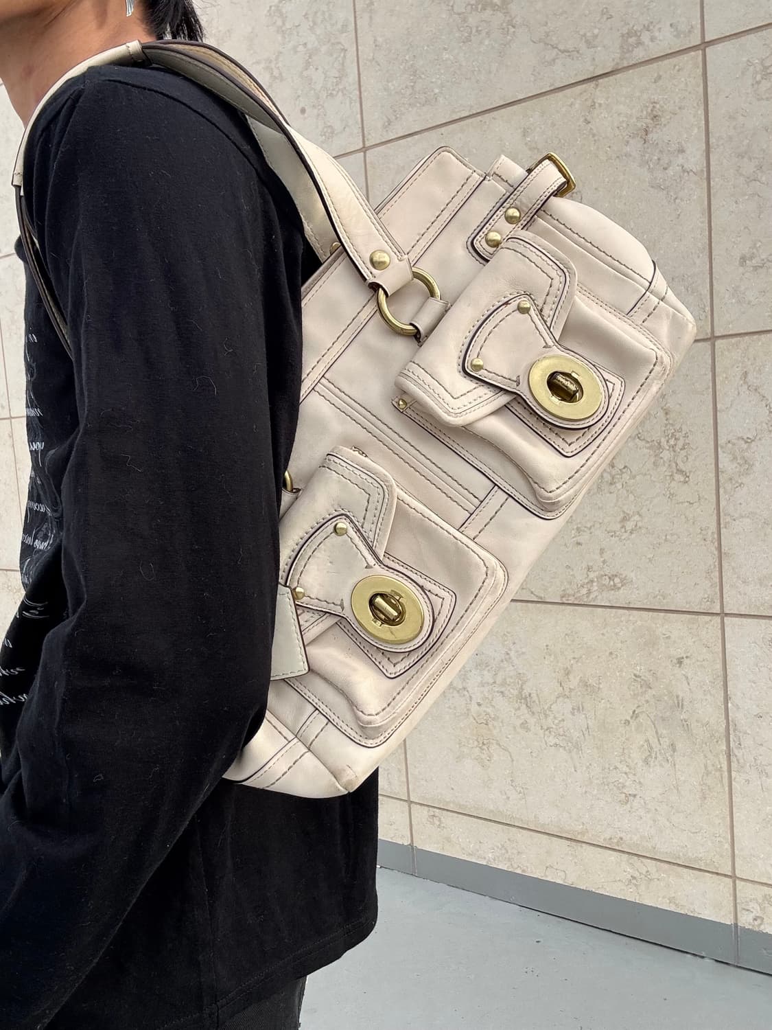 “Coach” 00‘s 65주년 한정판 레거시 숄더백 상품이미지8
