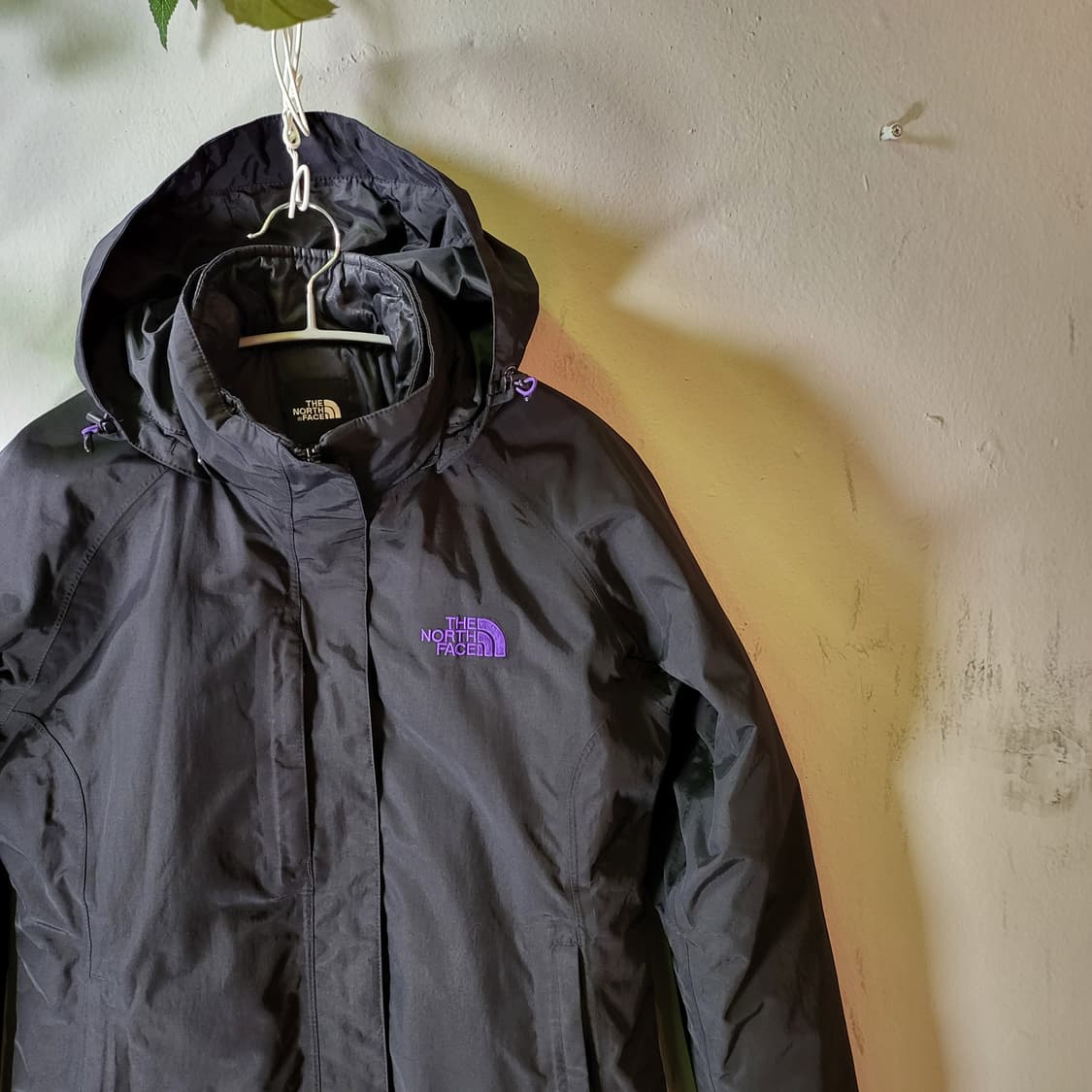 노스페이스 바람막이 자켓 + 패딩 내피 포함 (85) 상품이미지2