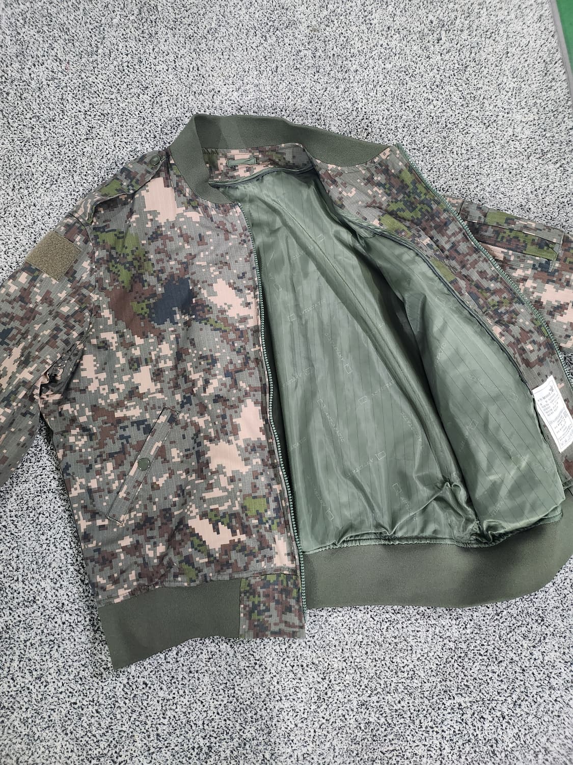 밀리터리 디지털 카모 전차병 점퍼 상태좋음 상품이미지3