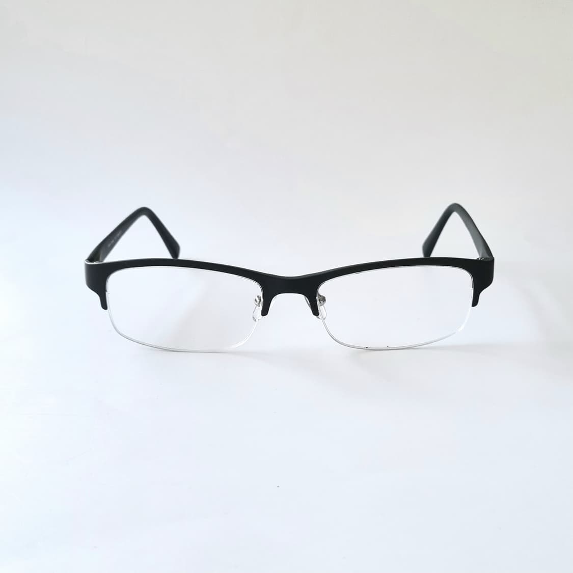 데드스탁 코받침있는뿔테 반테 안경테 651 상품이미지2