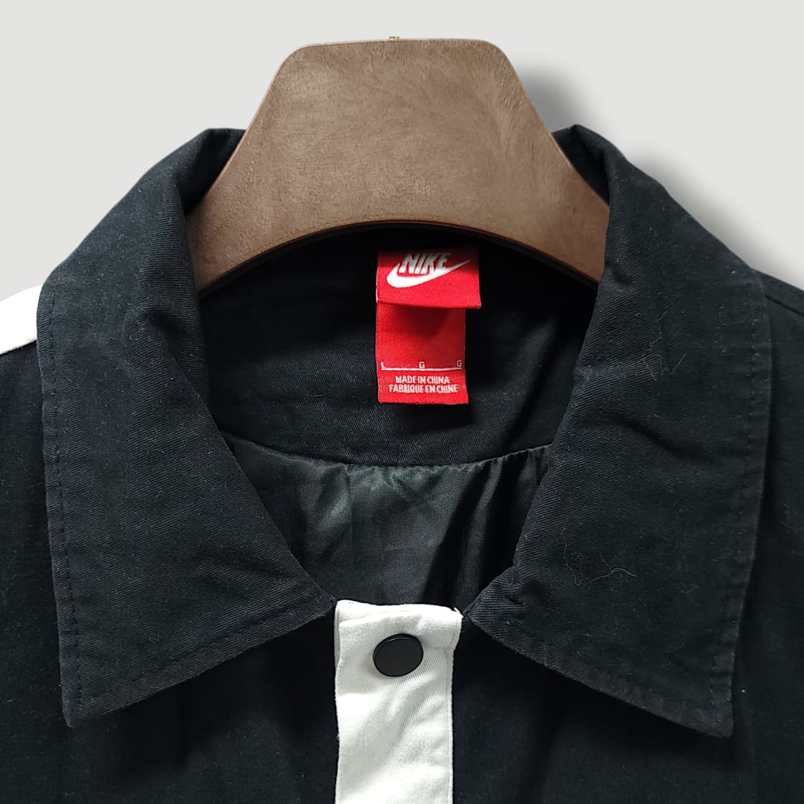 [L] 나이키 에어포스원 블랙&화이트 올드스쿨 유틸리티 자켓 상품이미지9