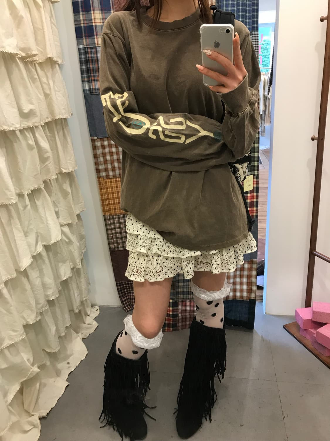 스투시 카키 브라운 긴팔 티셔츠 상품이미지3