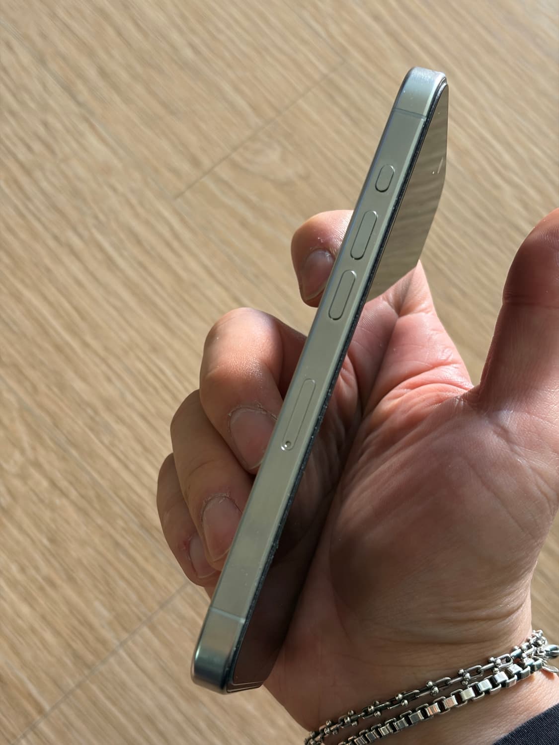 아이폰 15프로 256 화이트 정상해지  상품이미지4