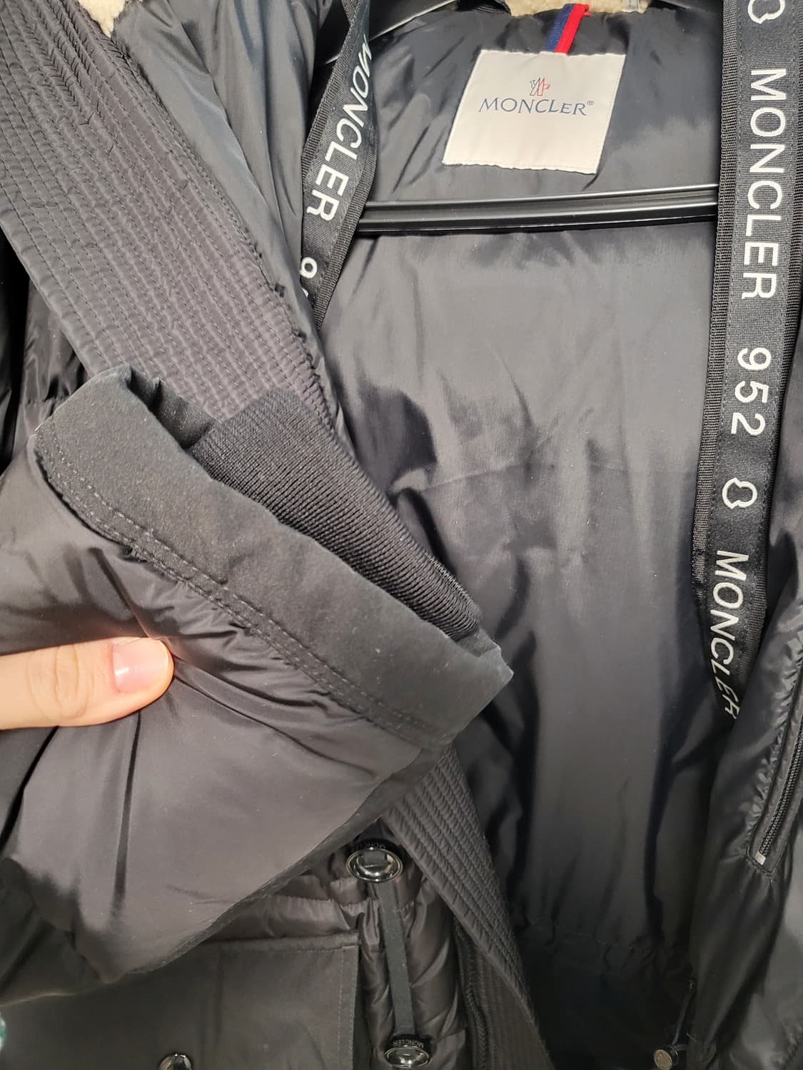 몽클레어 로익 3사이즈 상품이미지4