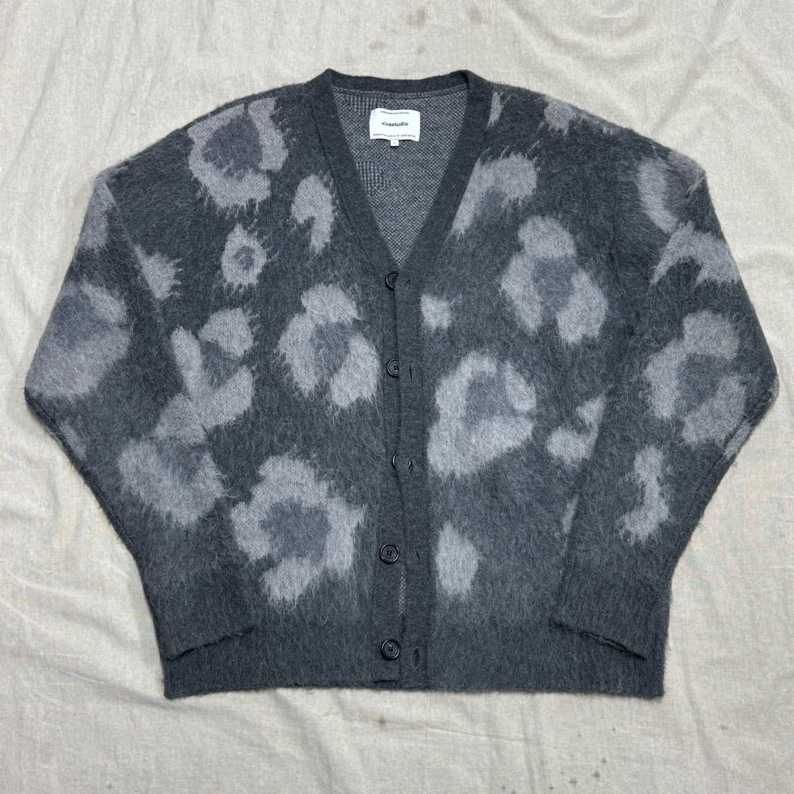 비바스튜디오 그런지 모헤어 가디건 L(105) 상품이미지1