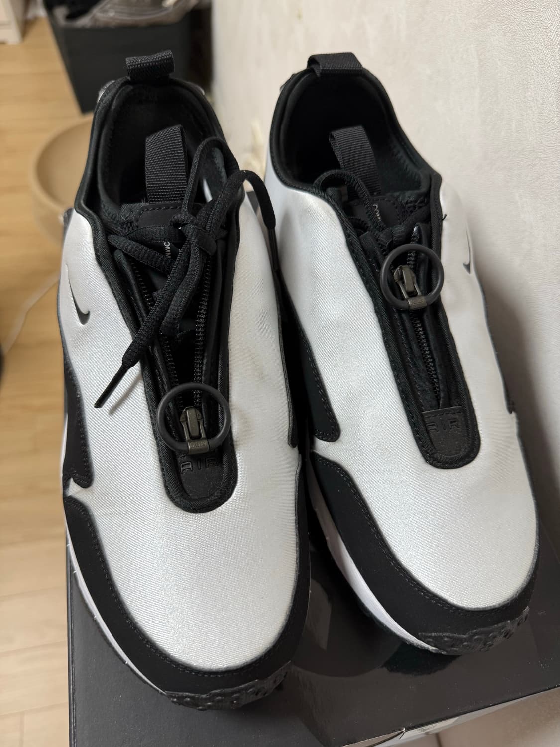 나이키x꼼데가르송 플러스 에어맥스 선더sp 화이트블랙 상품이미지3
