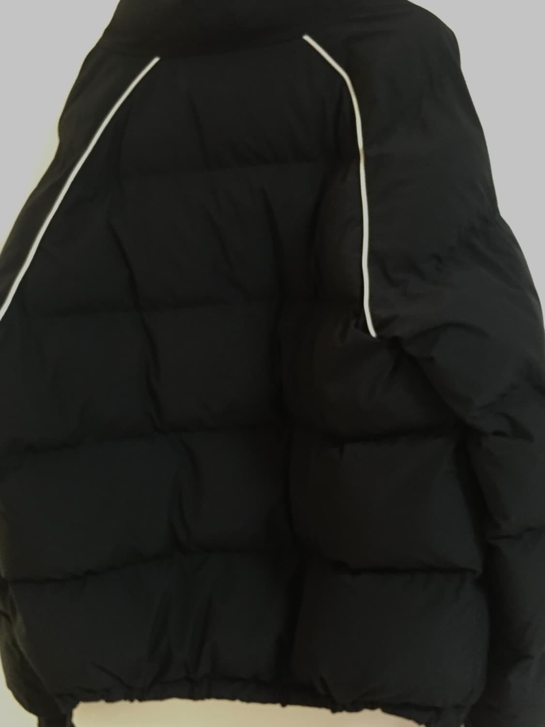 FCMM (에프씨엠엠) 클럽 팀 파이핑 숏 패딩 점퍼 블랙 M사이즈 상품이미지4