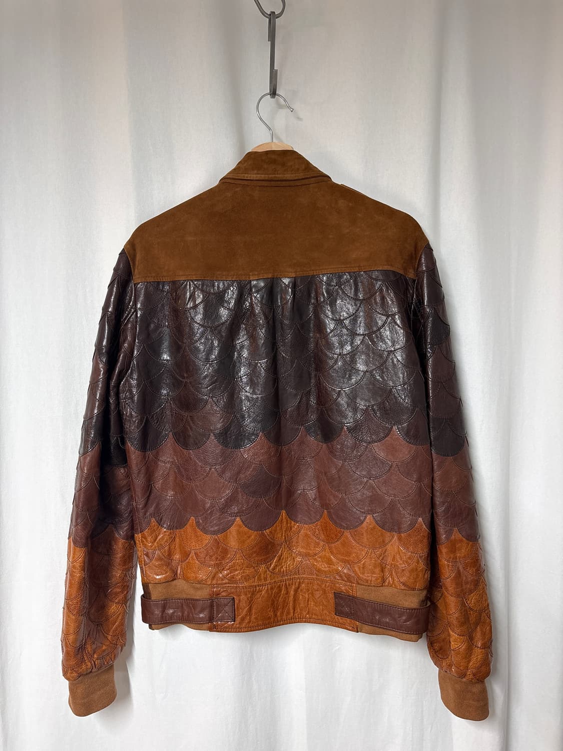 저스트 카발리 09ss 피쉬 스케일 레더 자켓 상품이미지2