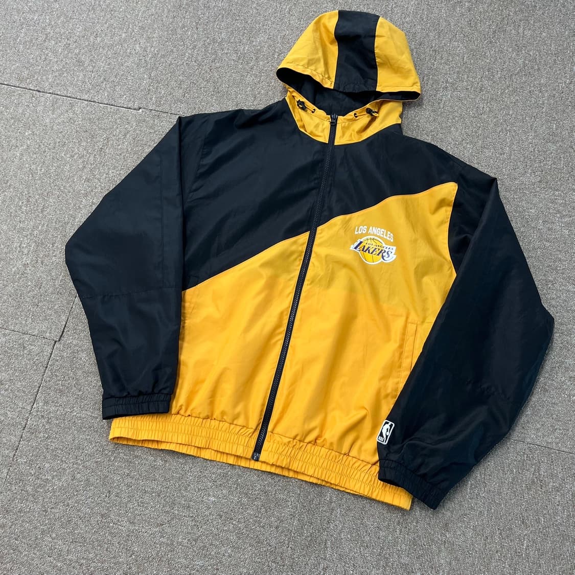 NBA 레이커스 바람막이 상품이미지1