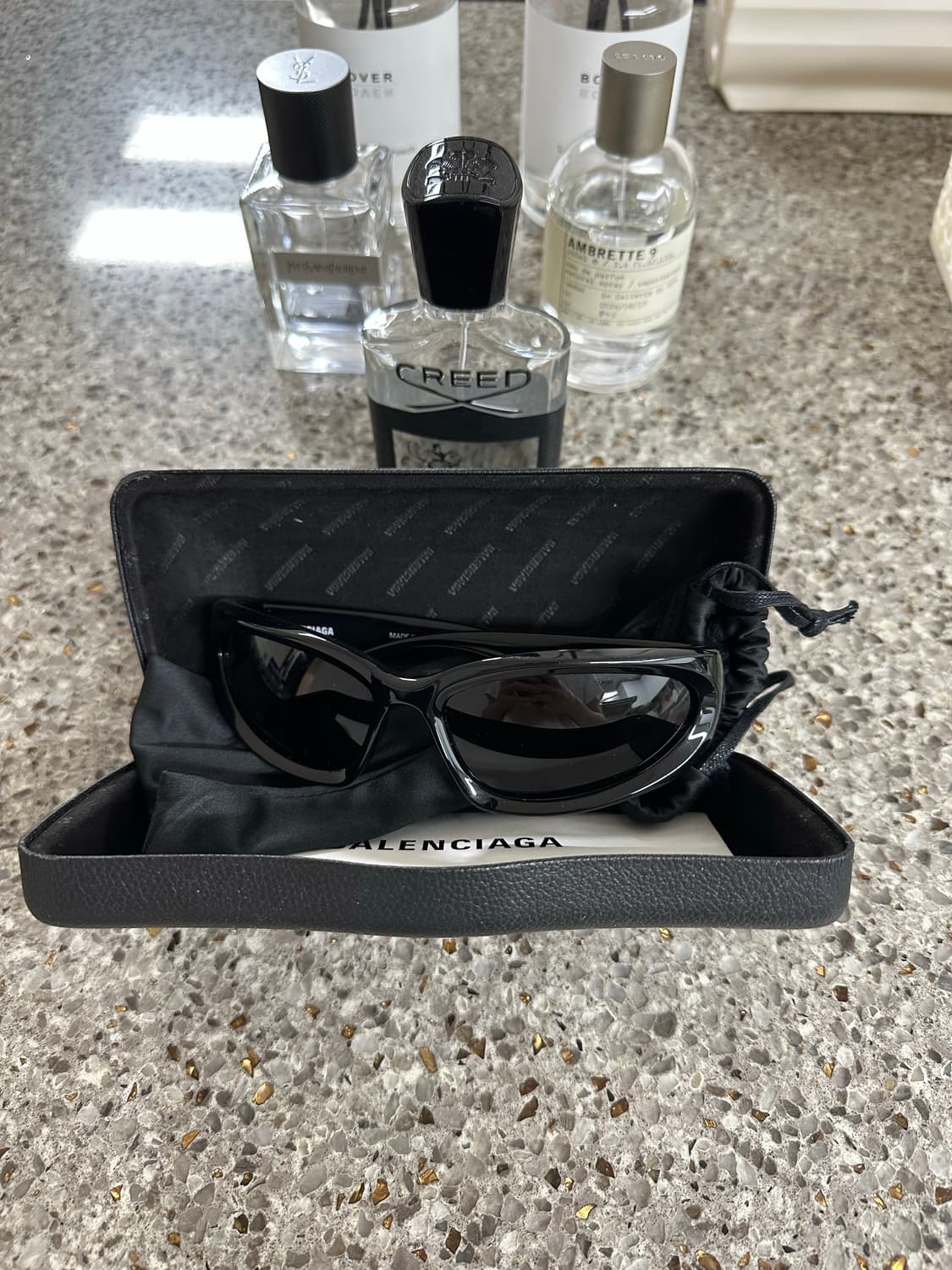 [OS] 발렌시아가 스위프트 오발 선글라스 상품이미지1