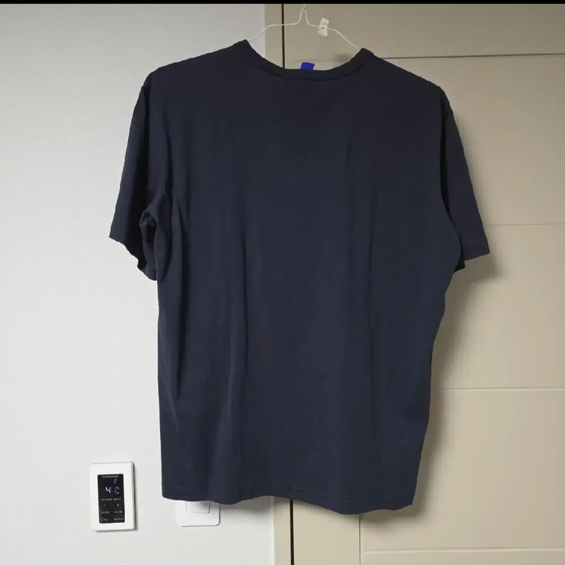 써네이 클래식 스몰 로고 프린트 반소매 티셔츠 - 다크 블루 L 새상품 상품이미지2