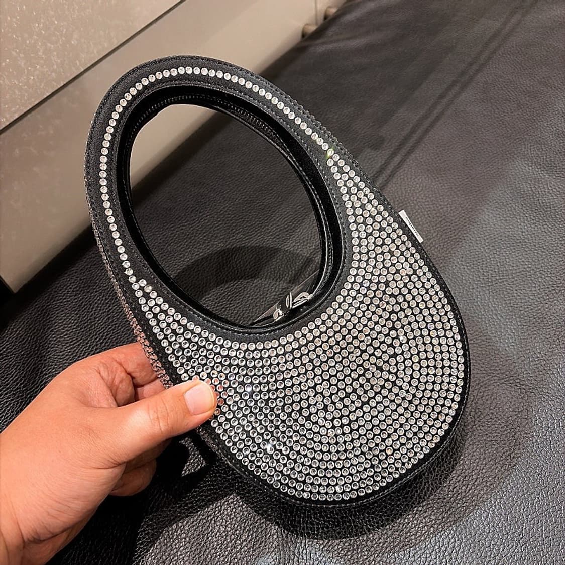 (정품/새상품) COPERNI 코페르니 여성 크리스틸 미니 스와이프 백  상품이미지4