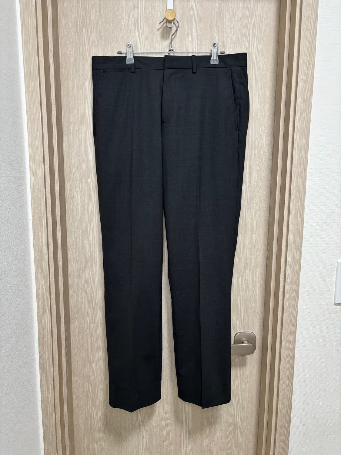 띠어리 말로 뉴테일러 울슬랙스32"/차콜색 상품이미지1