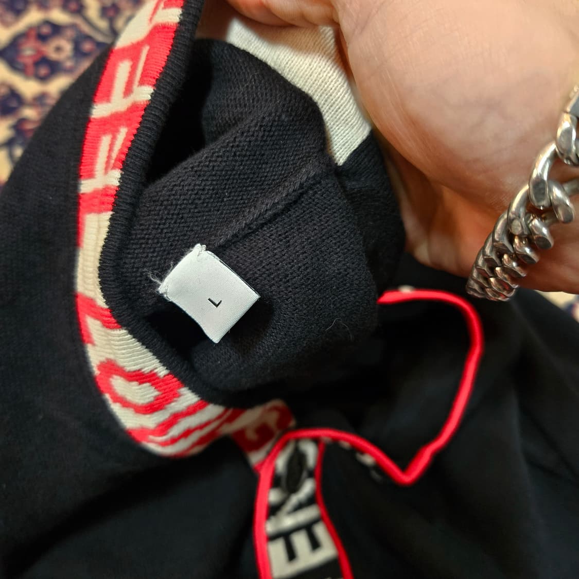 지방시(GIVENCHY) 18SS 레터링 라인 가디건 L size 상품이미지5