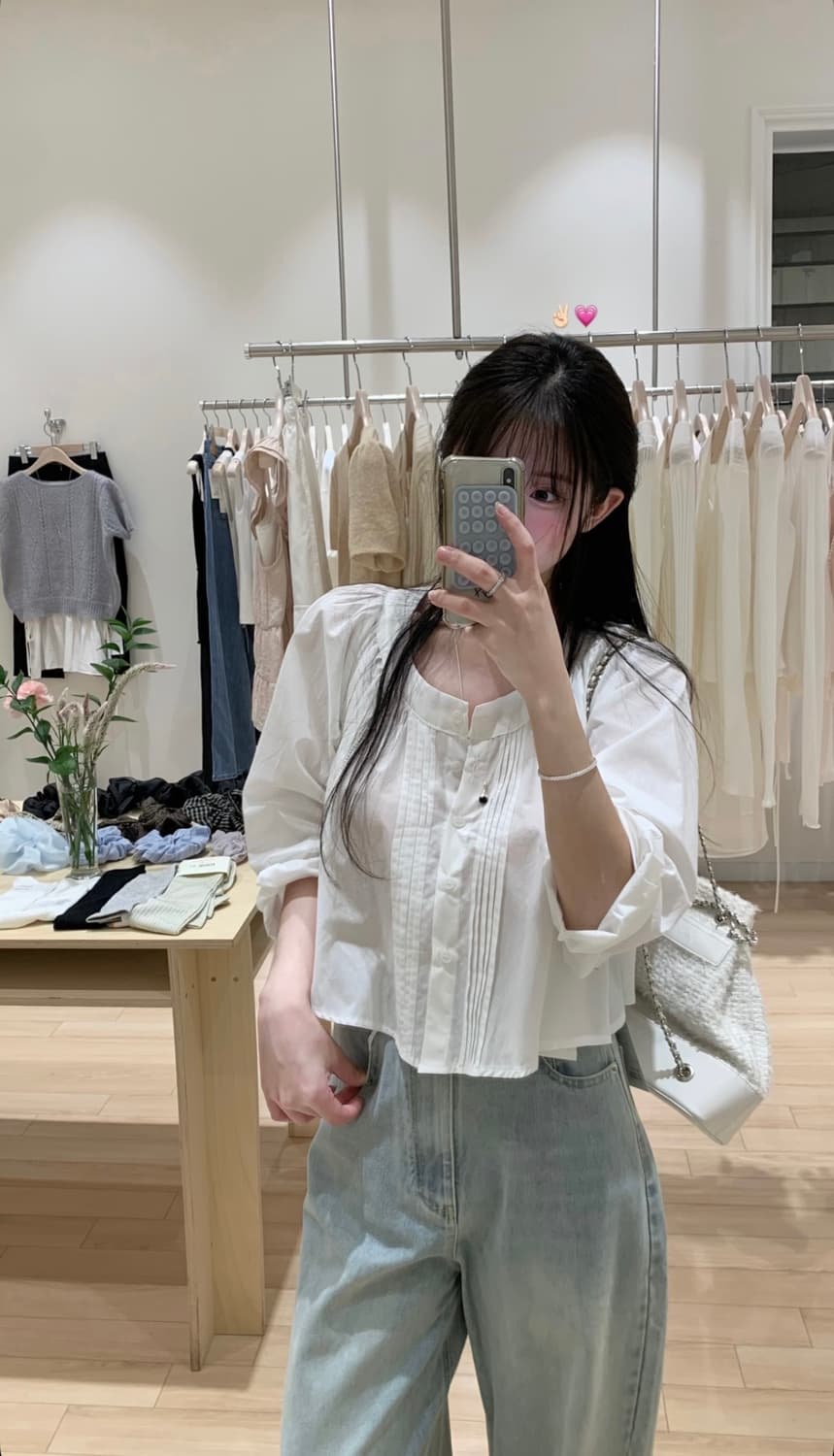 (새상품) 누아누아 핀턱 블라우스 상품이미지1