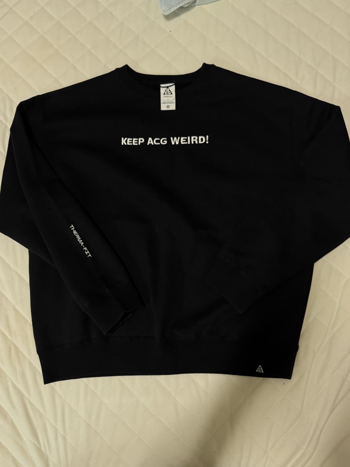 나이키acg 써미핏 맨투맨 상품이미지1