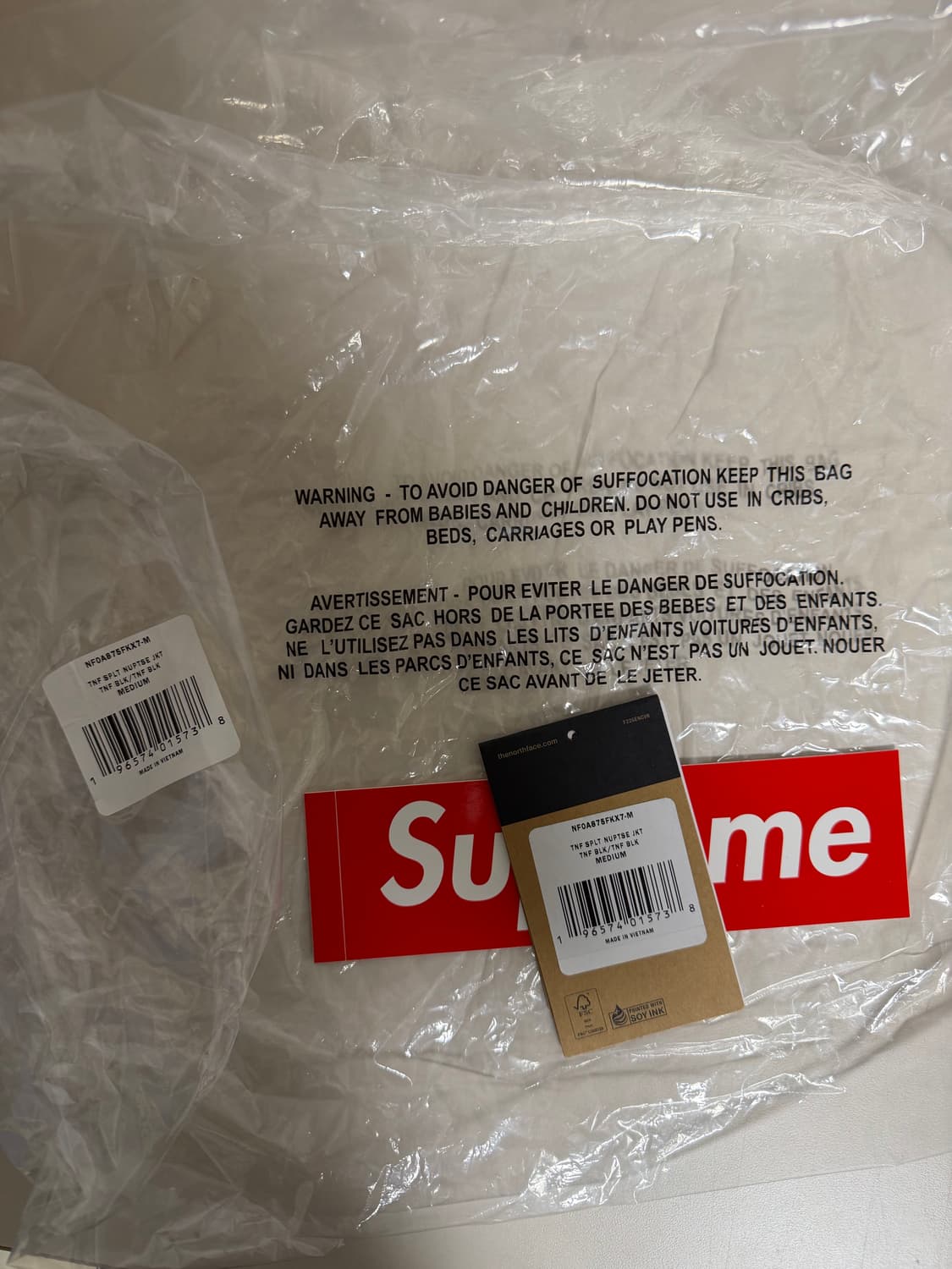 [M]슈프림x노스페이스 스플릿 눕시 블랙 24ss 상품이미지9