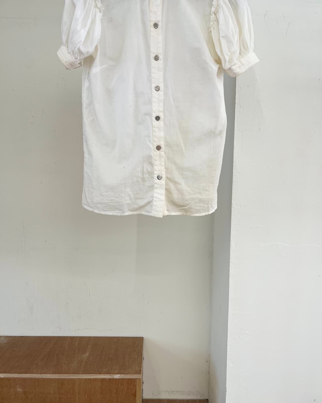 돌체 앤 가바나 화이트 코튼 퍼프 슬리브 셔츠 상품이미지5