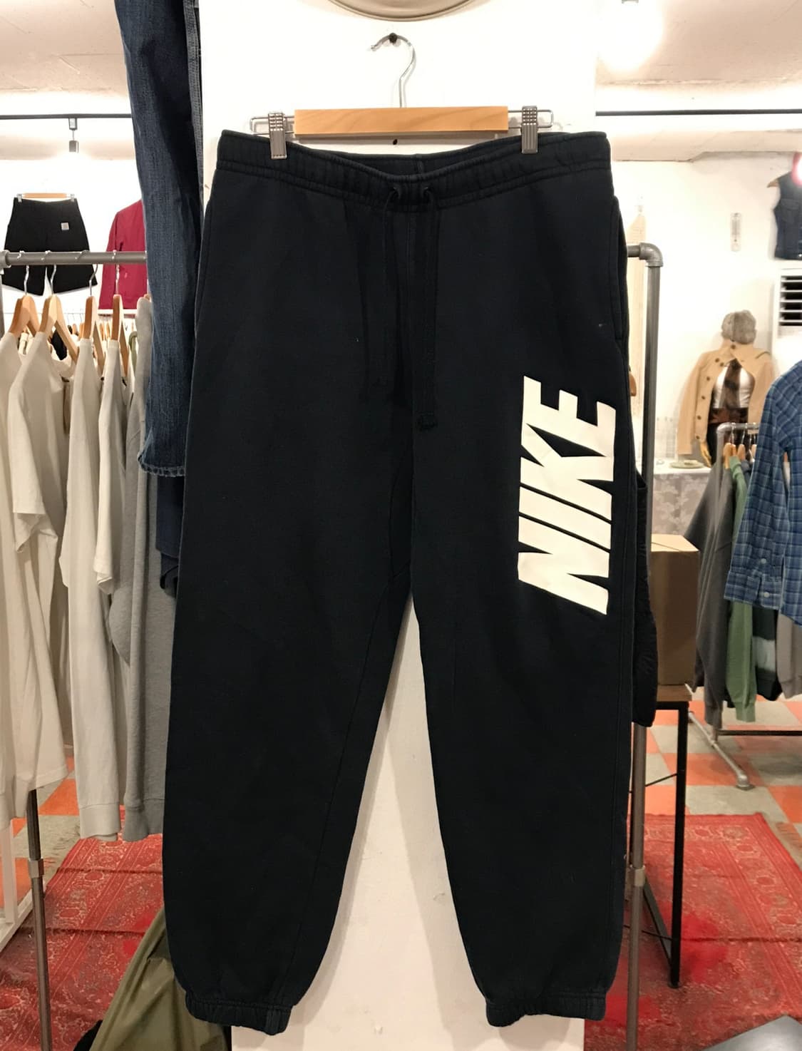나이키 조거팬츠 상품이미지1
