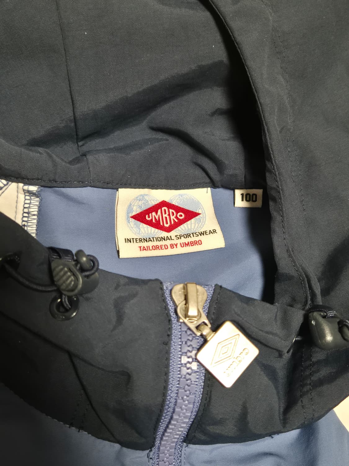 엄브로 후드반집업 상품이미지3