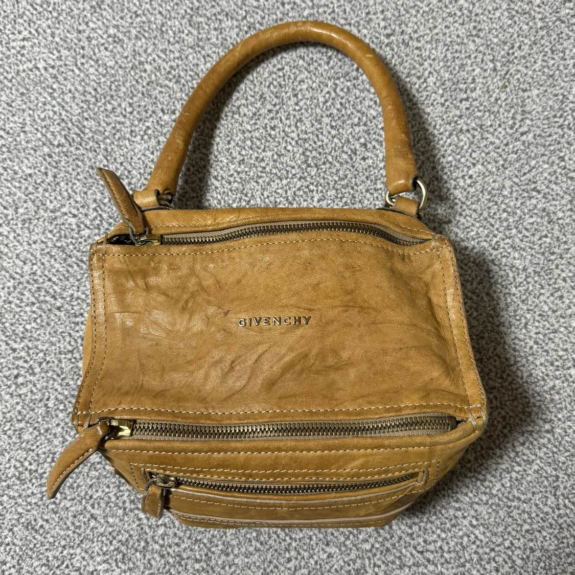 [정가 200만원] 지방시 판도라 링클 토트백 상품이미지1