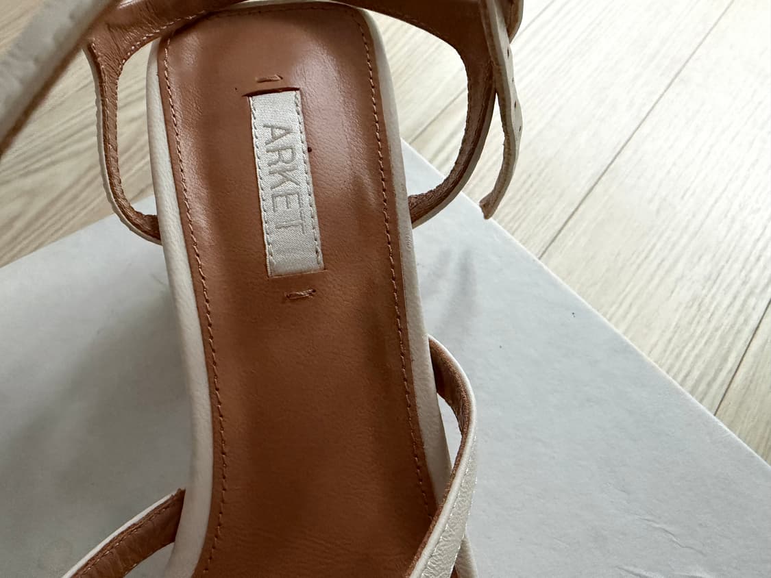 Arket mid heel sandals 아르켓미드힐 샌들 36size 상품이미지3