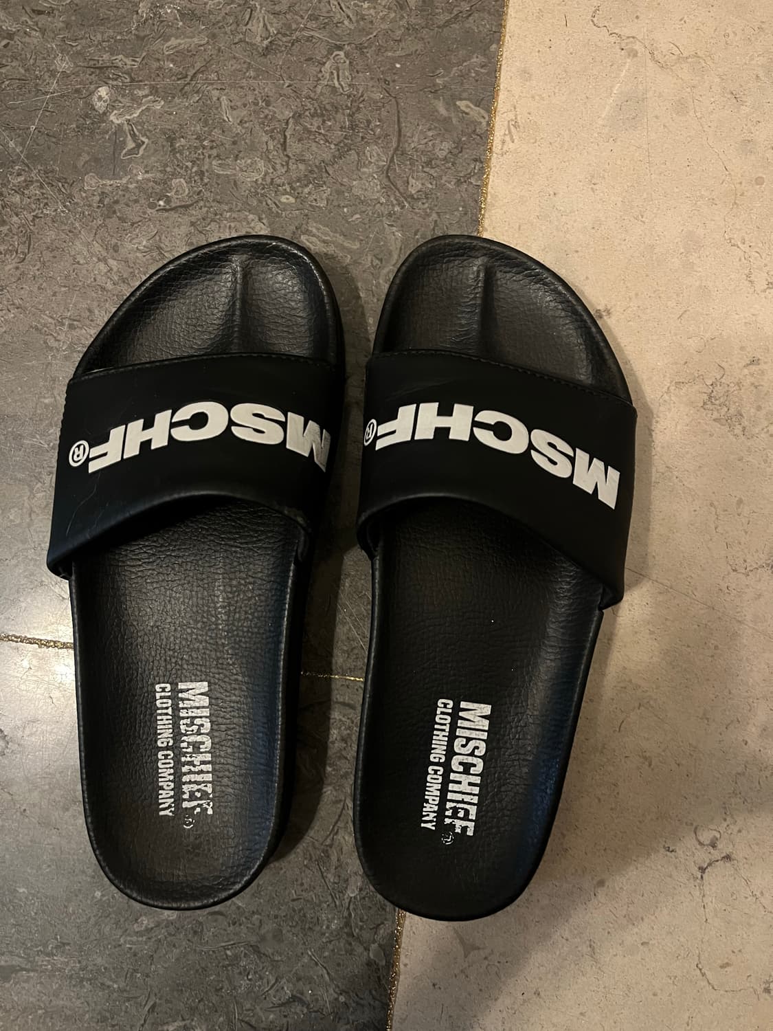 Mschf 미스치프 슬리퍼 블랙 240 상품이미지1