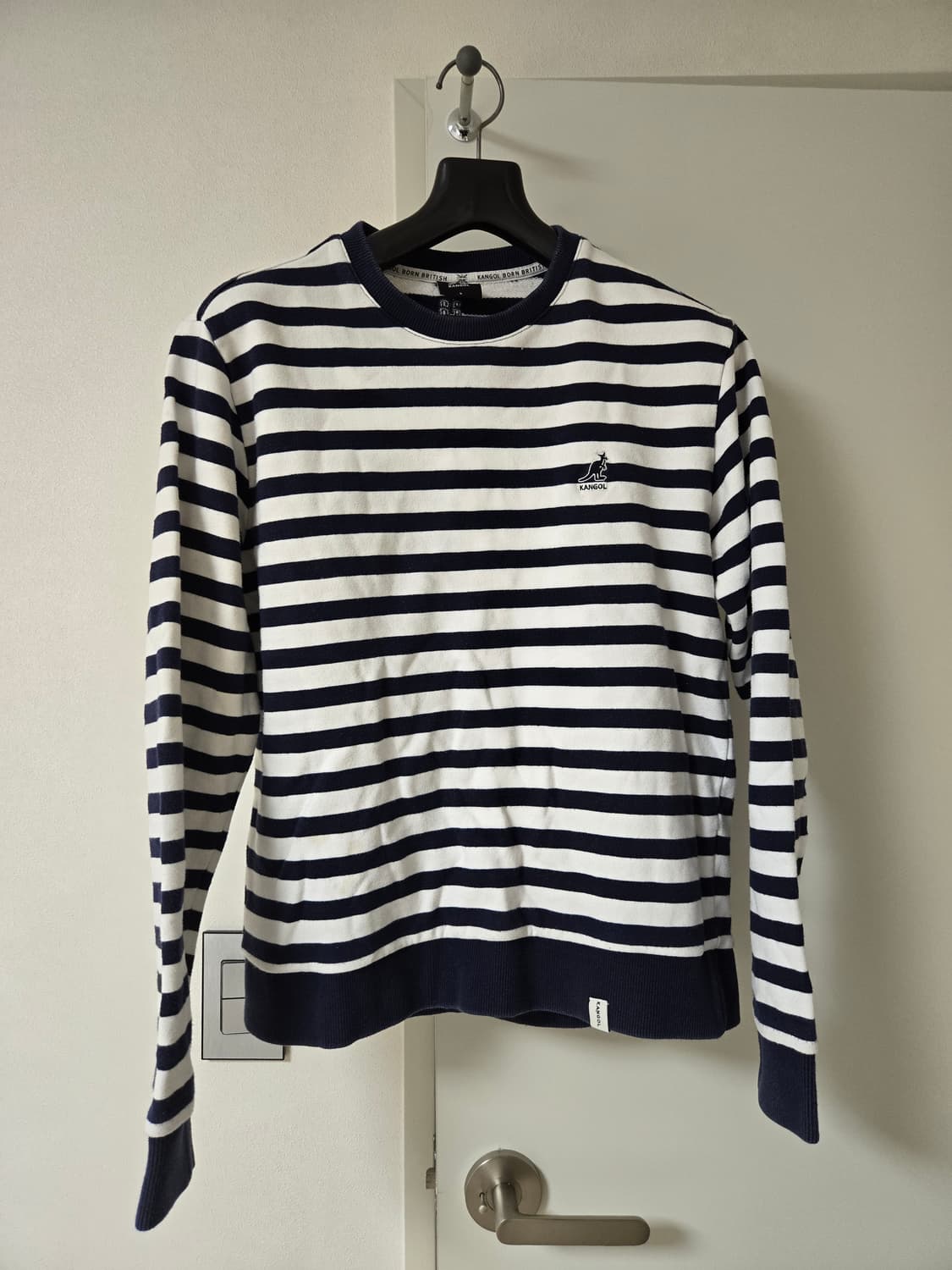 캉골 스트라이프 맨투맨 상품이미지1