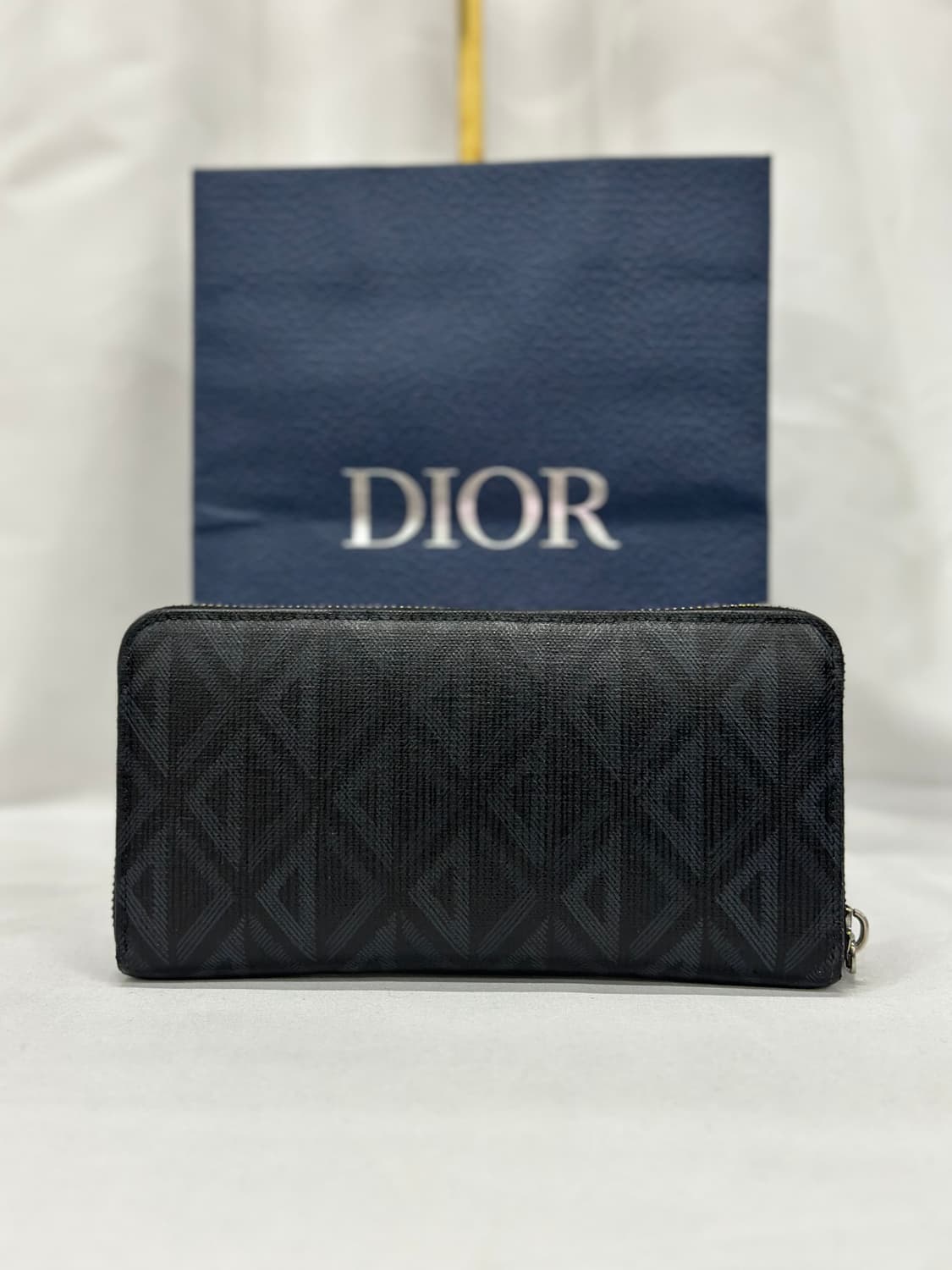 디올 CD 지퍼돌이 지갑 상품이미지5