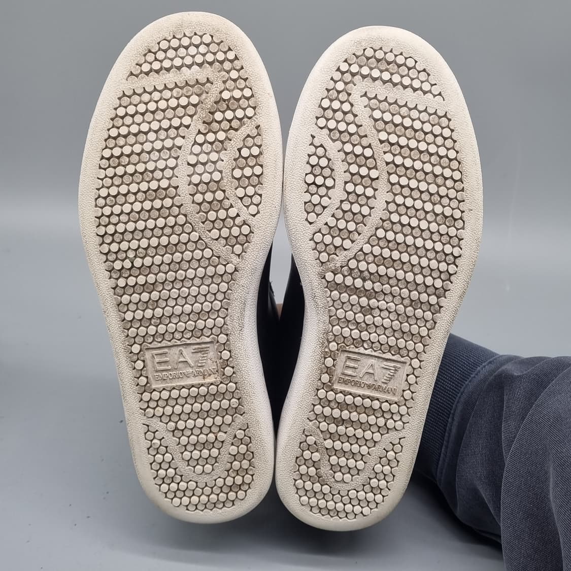 엠포리오아르마니 클래식 여성스니커즈240 상품이미지3