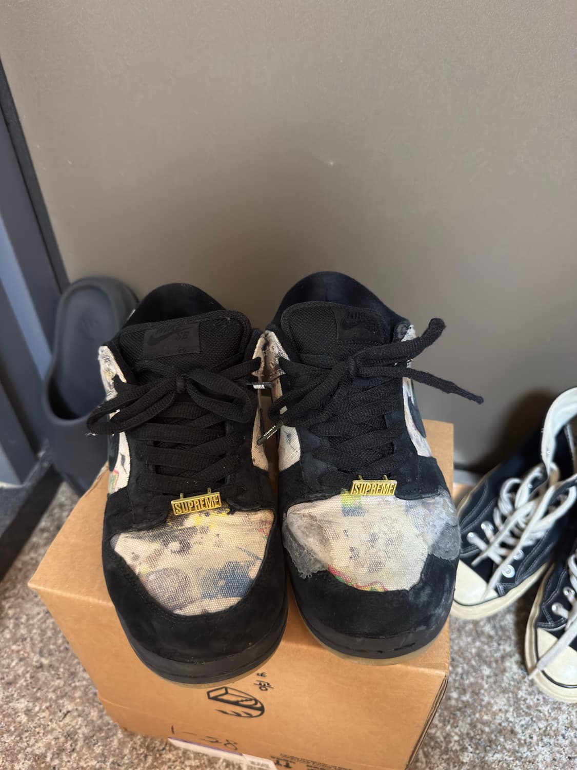 [270]나이키 x 슈프림 SB 덩크 로우 QS 라멜지 블랙 상품이미지2