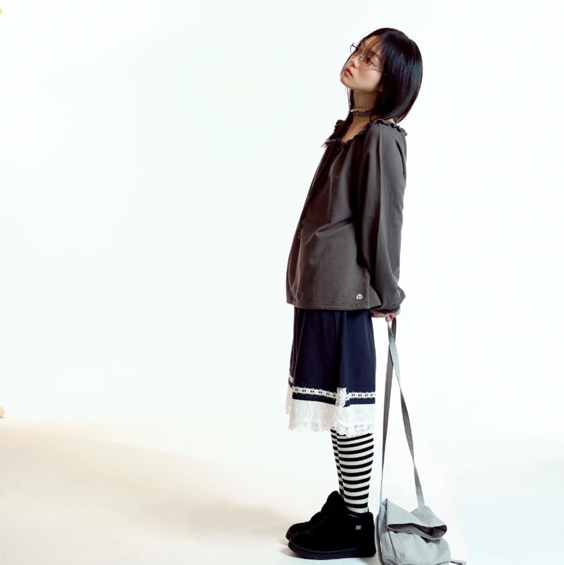 [2] 코이세이오 드로스트링 롱슬리브 차콜 DRAWSTRING 드로우 상품이미지5