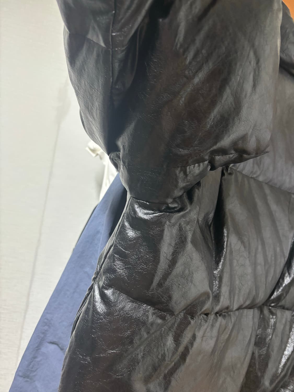 아모멘토 패딩 L 비건 레더 리버시블 상품이미지9