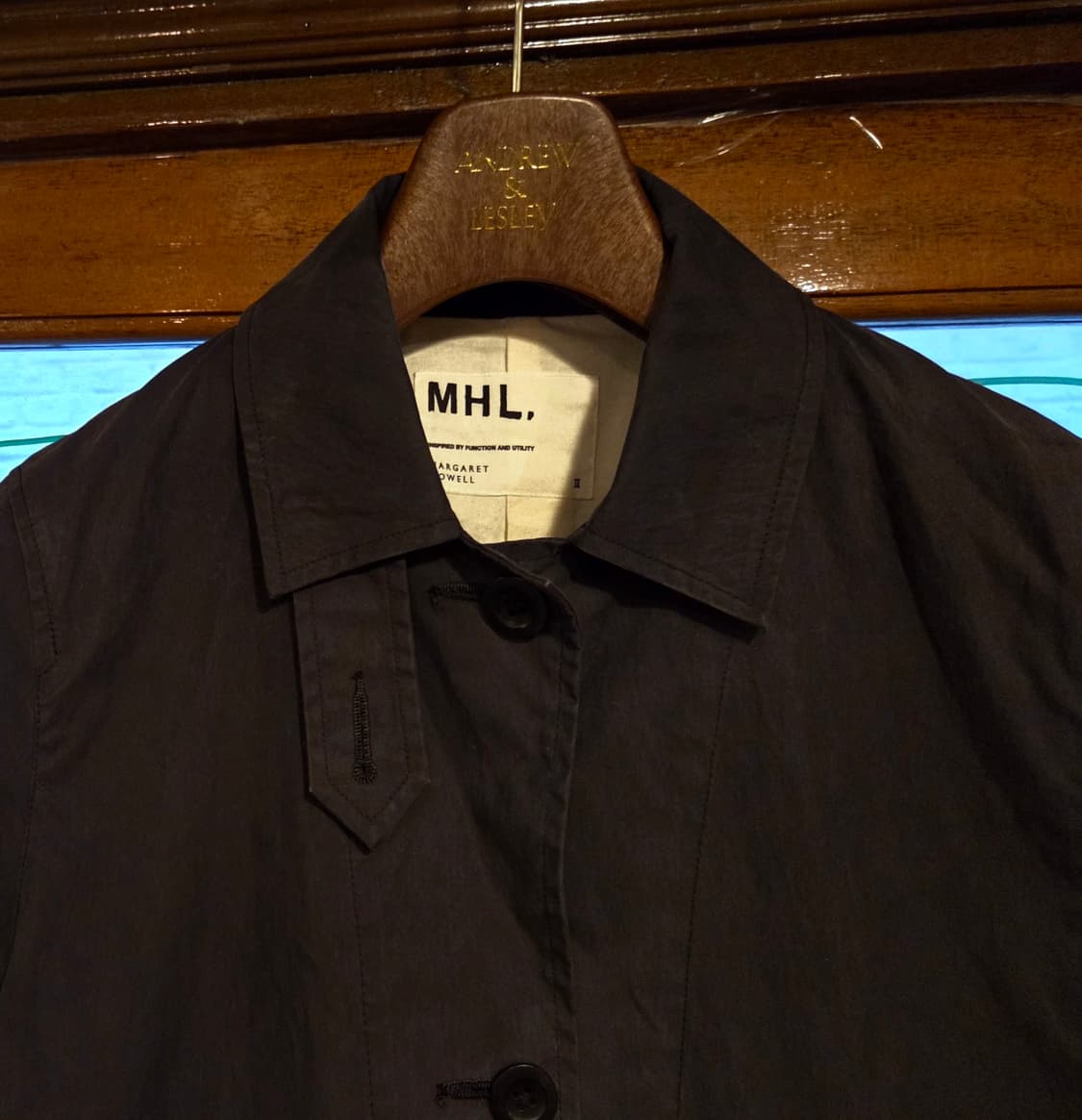 마가렛 호웰 코트 상품이미지2