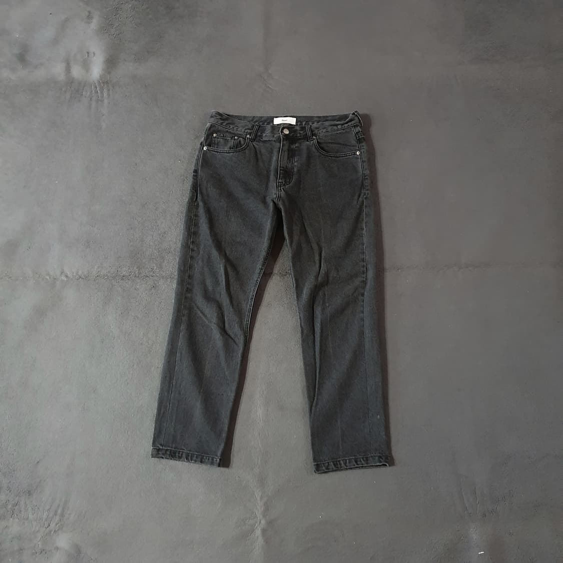 던스트 테일러드 크롭 데님 블랙 L 상품이미지1