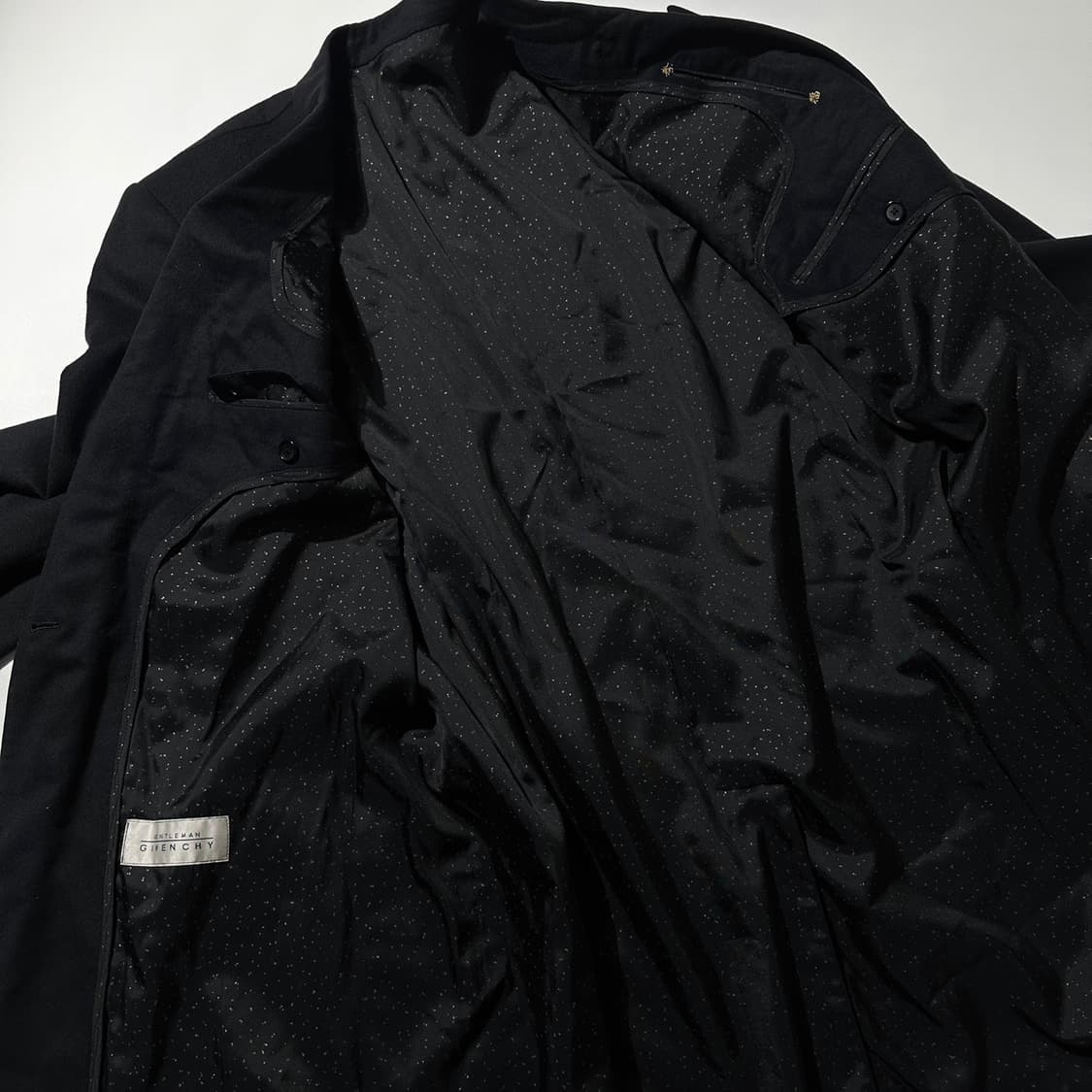 지방시 캐시미어 100% 더블 코트 블랙 상품이미지7