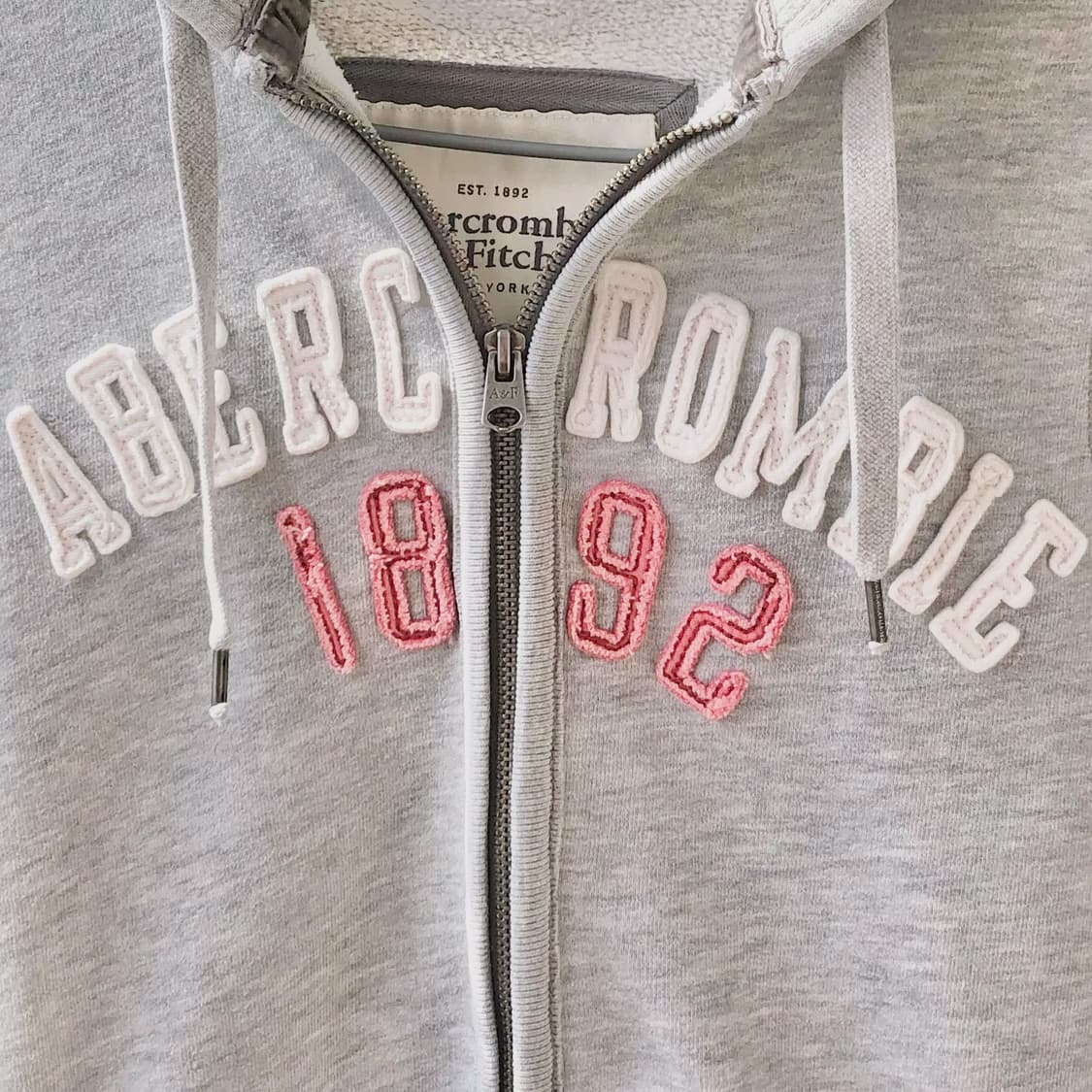유일매물 대대장 아베크롬비 딱붙핏 후드집업 s 멜란지 그레이 상품이미지3
