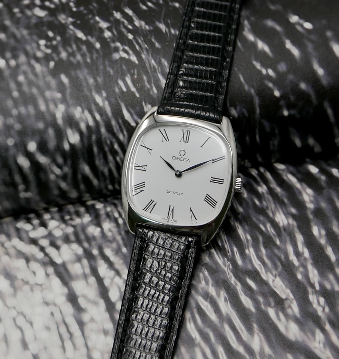 오메가 빈티지 드빌 로만 수동 시계 상품이미지1
